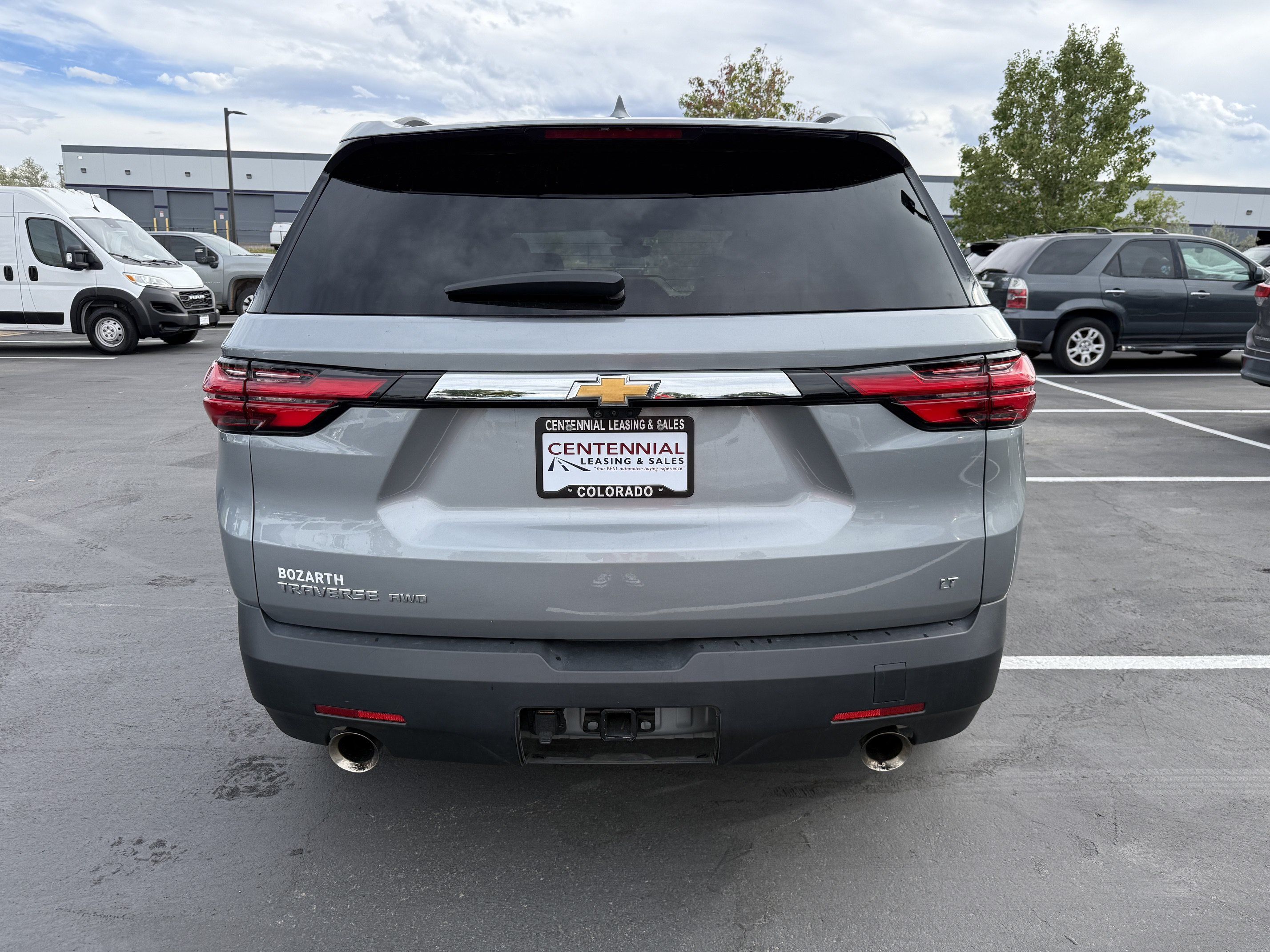 Used 2023 Chevrolet Traverse LT w/ LT Premium Package AWD/4WD image 8