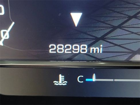 Used 2022 GMC Sierra 1500 AT4 w/ AT4 Preferred Package image 11