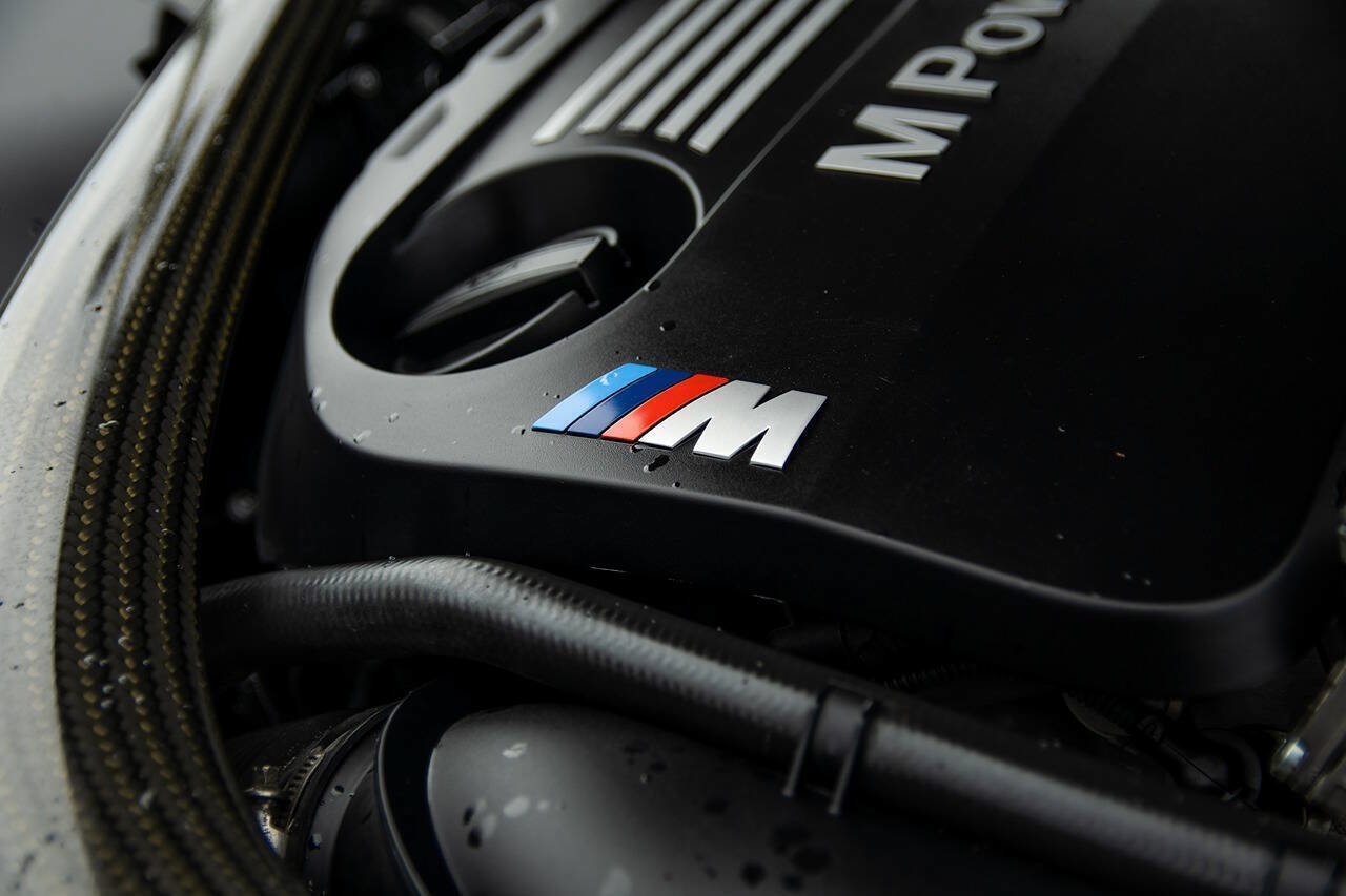Used 2020 BMW M2 Competition w/ Executive Package RWD image 30