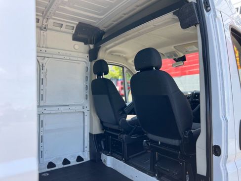 Used 2021 RAM ProMaster 2500 FWD image 28