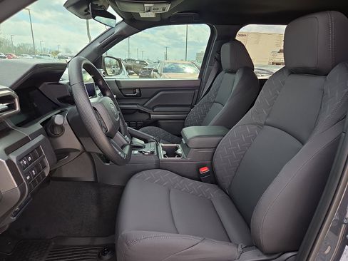 New 2026 Toyota Tacoma SR5 AWD/4WD image 9