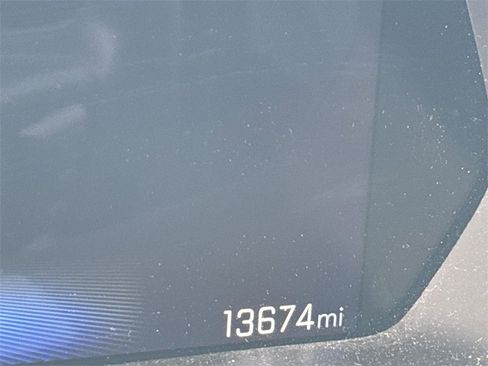 Used 2024 Chevrolet Colorado W/T image 11