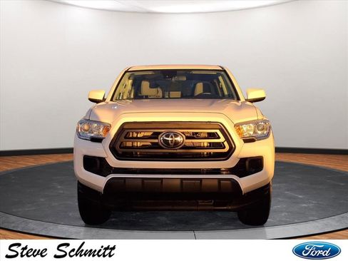 Used 2022 Toyota Tacoma SR5 image 28