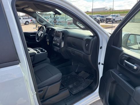 Used 2022 GMC Sierra 1500 Pro w/ Sierra Value Package image 14