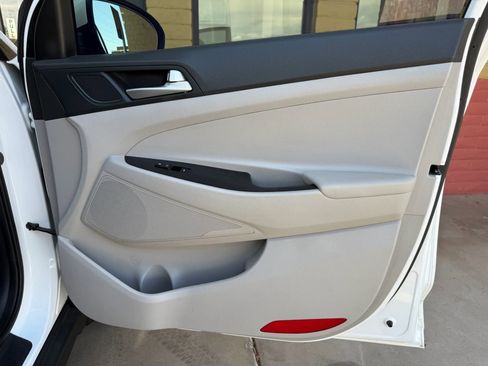 Used 2020 Hyundai Tucson Value FWD image 25