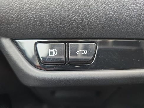 Used 2025 Lexus NX 250 FWD w/ Premium Package image 26