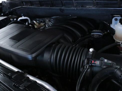 Used 2023 GMC Yukon XL AT4 w/ AT4 Premium Plus Package image 8