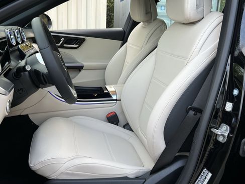 New 2026 Mercedes-Benz C 300 4MATIC Sedan image 11