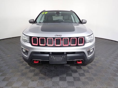 Used 2019 Jeep Compass Trailhawk image 6