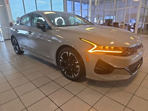 Used 2022 Kia K5 GT-Line FWD image 2