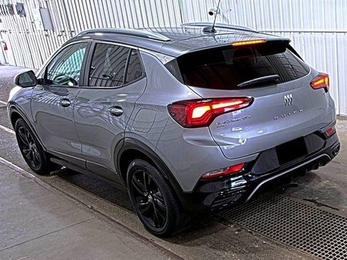 Used 2024 Buick Encore GX Sport Touring image 9