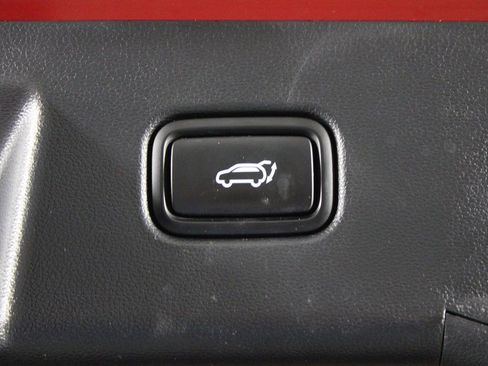 Used 2022 Hyundai Tucson Limited image 14