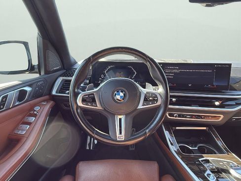 Used 2023 BMW X7 M60i w/ Executive Package image 13