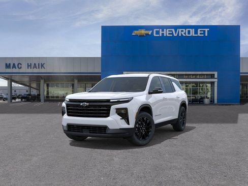 New 2026 Chevrolet Traverse LT w/ Midnight/Sport Edition FWD image 8