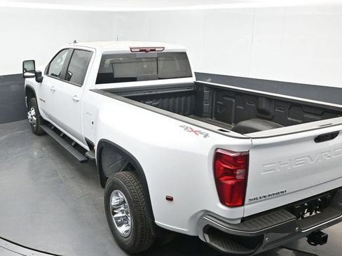 New 2026 Chevrolet Silverado 3500 LT image 35