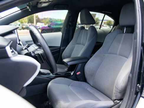 Used 2021 Toyota Corolla SE FWD image 14
