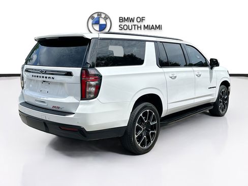 Used 2024 Chevrolet Suburban RST w/ Luxury Package image 7