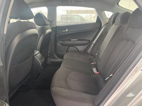 Used 2020 Kia Optima LX FWD image 10