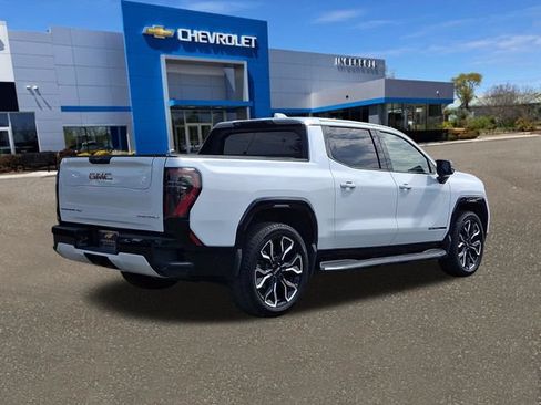 Used 2026 GMC Sierra EV Denali AWD/4WD image 27