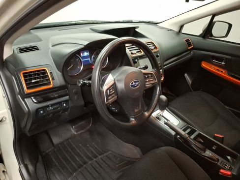 Used 2015 Subaru Crosstrek 2.0i Premium image 16