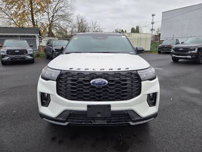 New 2026 Ford Explorer ST-Line