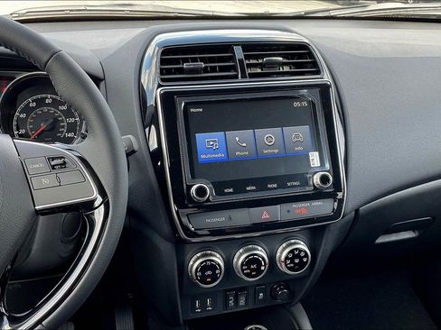 New 2025 Mitsubishi Outlander Sport SE image 7