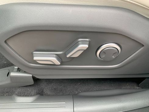 Certified 2025 Hyundai Santa Fe SEL w/ Tow & Go Package image 24