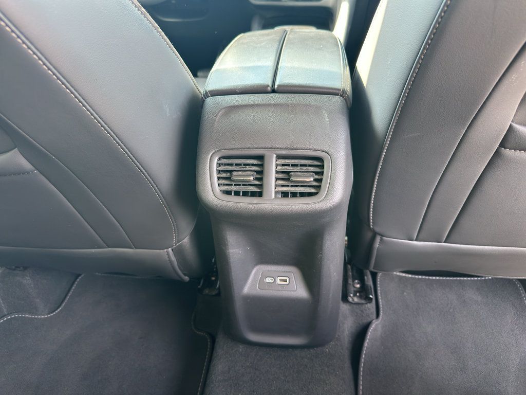 Used 2022 Buick Envision Essence w/ Safety Package FWD image 32