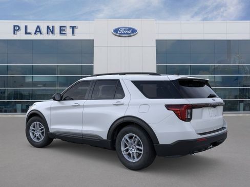 New 2026 Ford Explorer Active RWD image 5