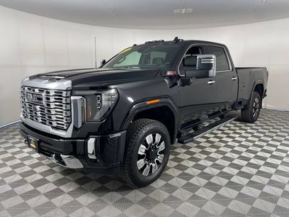 New 2026 GMC Sierra 3500 Denali w/ Denali Reserve Package