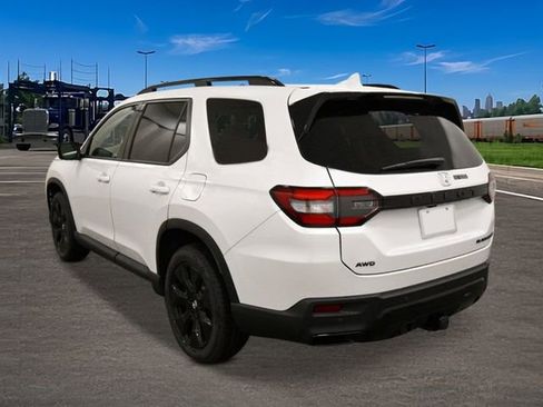 New 2026 Honda Pilot Black Edition image 3