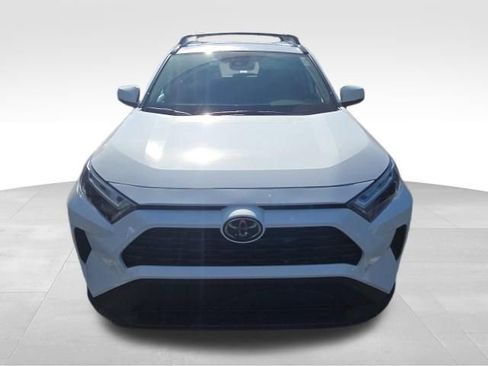 Used 2025 Toyota RAV4 XLE w/ Convenience Package AWD/4WD image 10