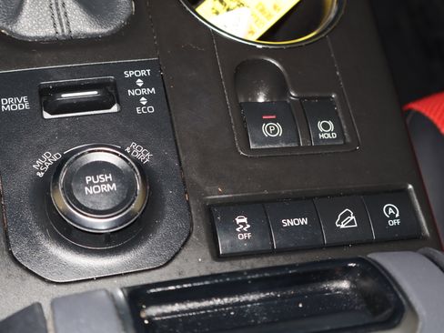 Used 2021 Toyota Highlander XSE image 34