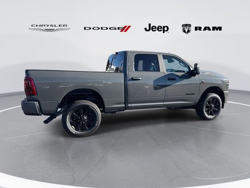 New 2026 RAM 2500 Big Horn AWD/4WD image 2