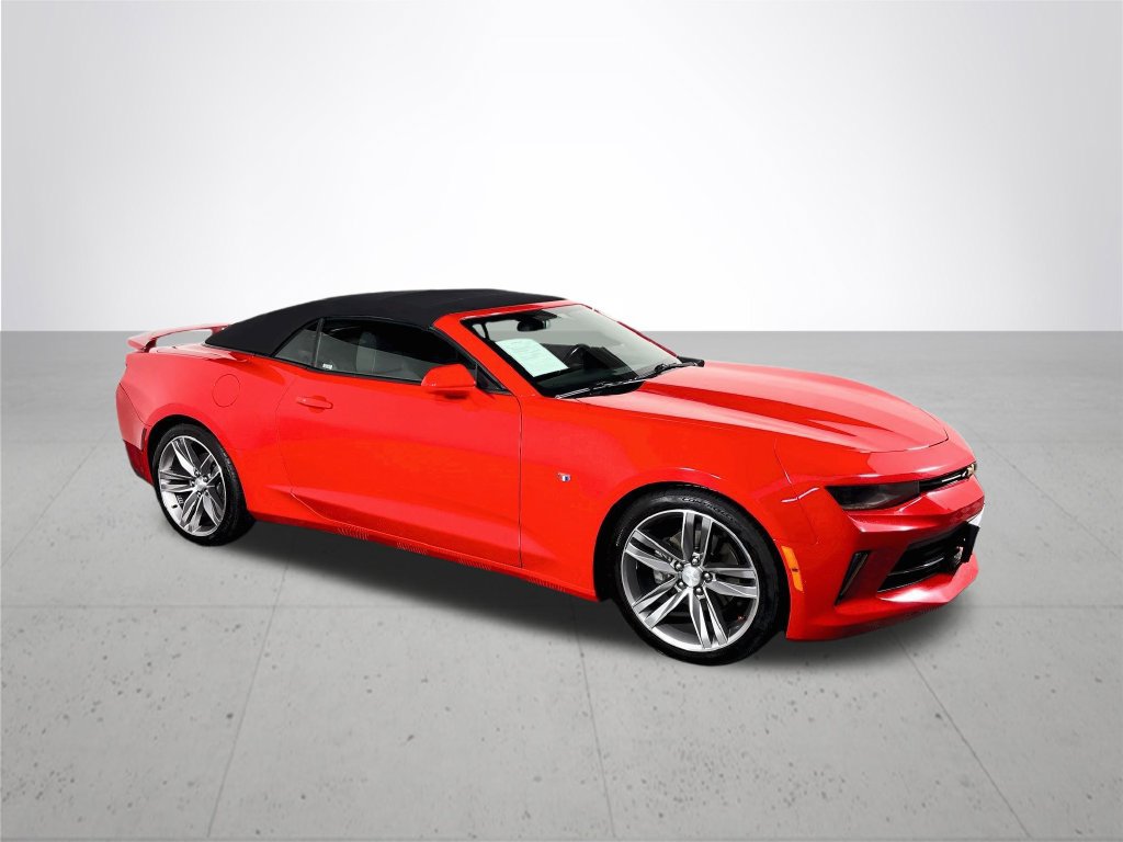 Used 2018 Chevrolet Camaro LT w/ RS Package RWD image 4