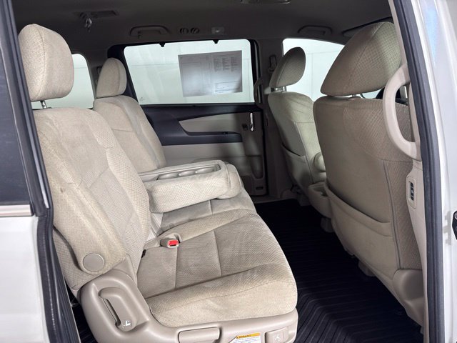 Used 2016 Honda Odyssey SE image 5