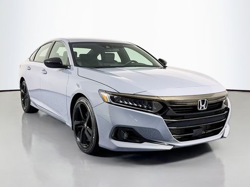 Certified 2022 Honda Accord Sport image 3