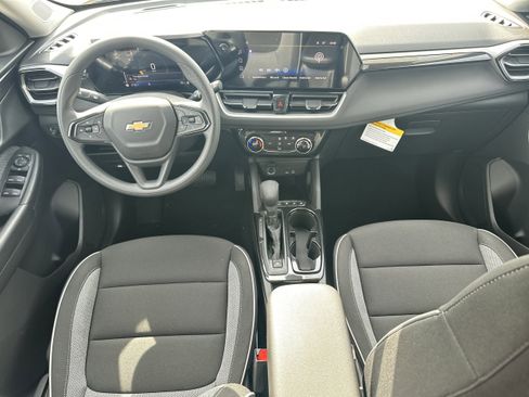 New 2026 Chevrolet TrailBlazer LT w/ Driver Confidence Package image 22