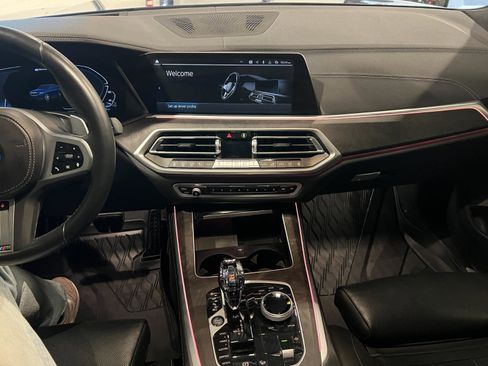 Used 2022 BMW X5 xDrive45e w/ M Sport Package image 17