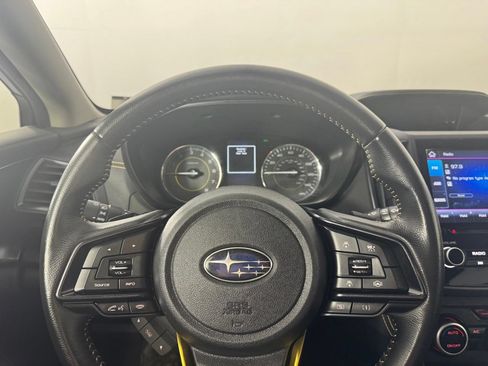 Used 2022 Subaru Crosstrek 2.5i Sport w/ Moonroof Package AWD/4WD image 16