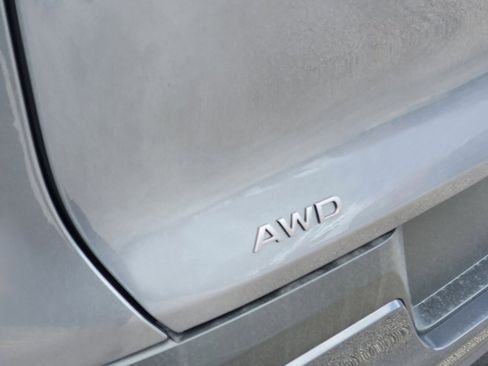 New 2026 Nissan Murano SL image 11