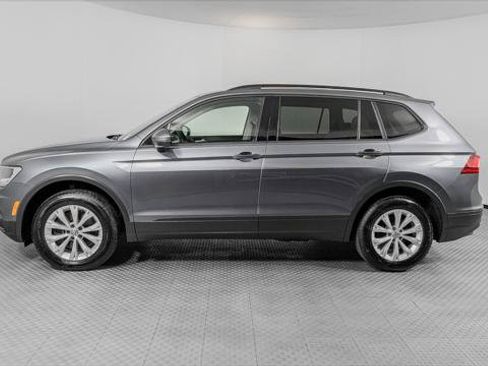 Used 2020 Volkswagen Tiguan S FWD image 3