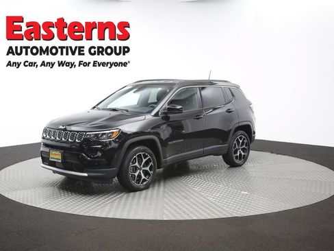 Used 2025 Jeep Compass Limited AWD/4WD image 55