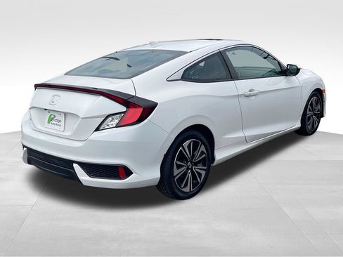 Used 2017 Honda Civic EX-T image 8
