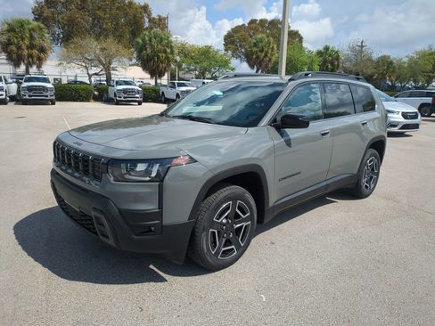 New 2026 Jeep Cherokee Laredo AWD/4WD image 9