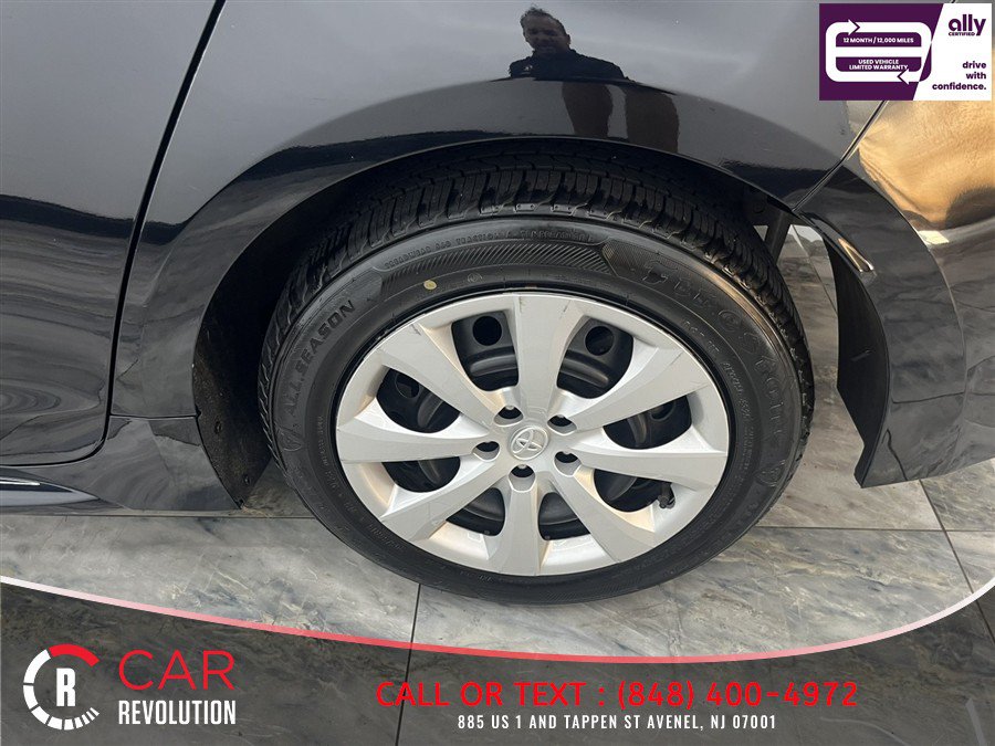 Used 2024 Toyota Corolla LE FWD image 49