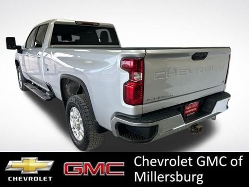 Used 2022 Chevrolet Silverado 3500 LT w/ Remote Start Package image 6