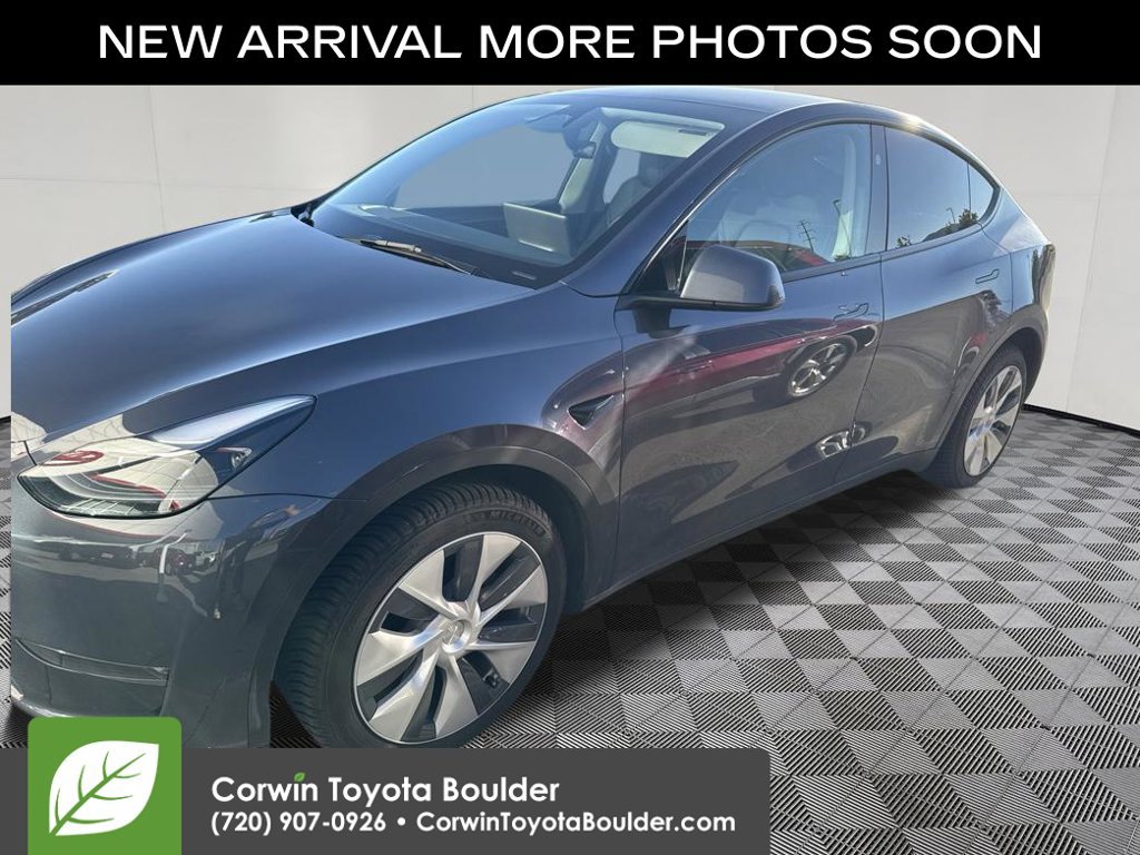 Used 2023 Tesla Model Y Long Range AWD/4WD image 4