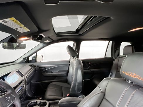 Used 2022 Honda Passport TrailSport image 22