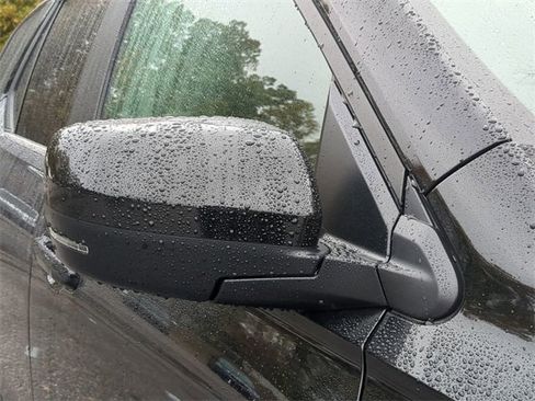 New 2025 Honda Pilot EX-L image 11